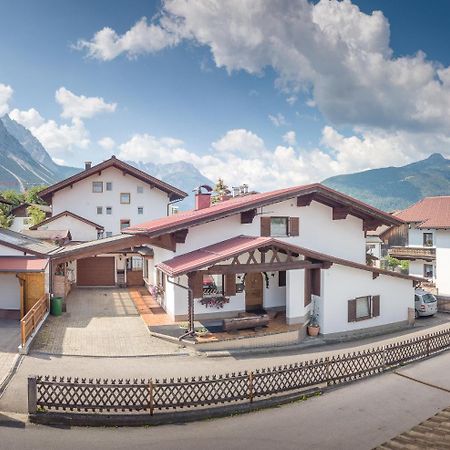 Chalet Holzerstubn Ehrwald Eksteriør bilde