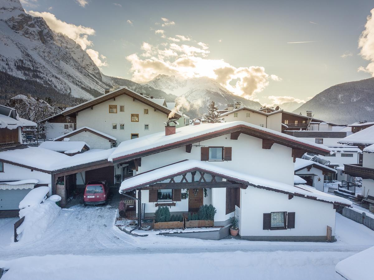 Chalet Holzerstubn Ehrwald Eksteriør bilde